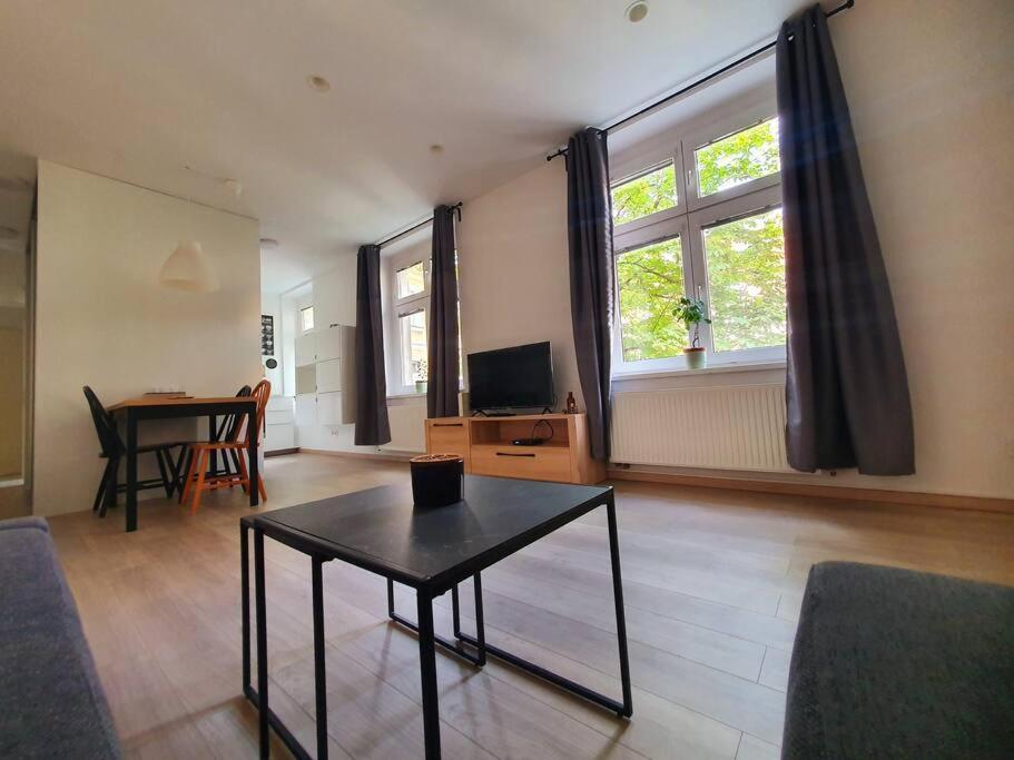Lovely & Unique Apt In The Historic Center. Μπρατισλάβα Εξωτερικό φωτογραφία