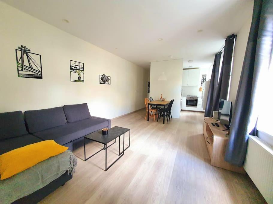 Lovely & Unique Apt In The Historic Center. Μπρατισλάβα Εξωτερικό φωτογραφία